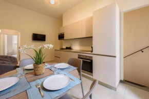 Napoleone - New Apartment near historic center